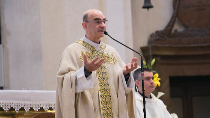 Morto Cesare Roberto Provenzi, era priore della cattedrale di San Rufino di Assisi. Il vescovo Sorrentino celebra i funerali
