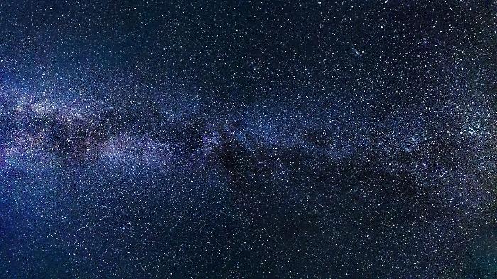 La Terra avrà una seconda luna per due mesi: ecco quando l'asteroide 2024 PT5 entrerà in orbita 