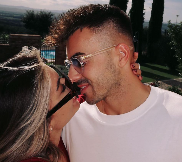 Un weekend in Umbria per Ludovica Pagani e Stephan El Shaarawy. L'influencer e il calciatore si rilassano al resort Borgobrufa