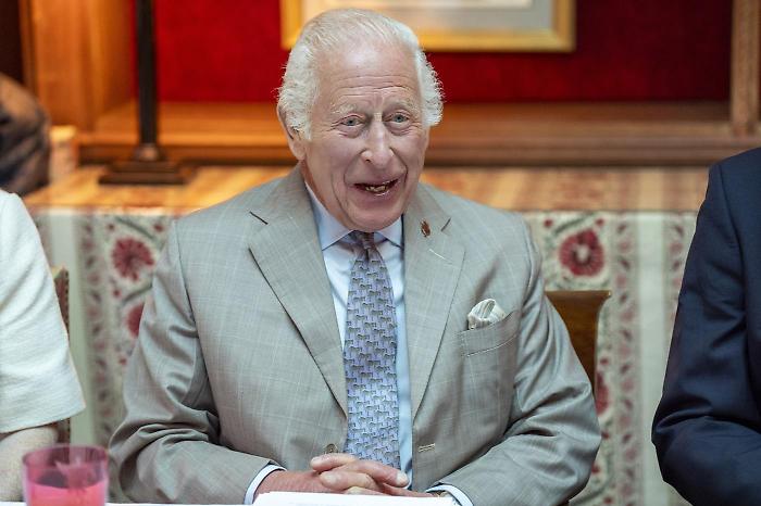 Re Carlo, l'ultimo affronto: in Australia i politici saltano il ricevimento