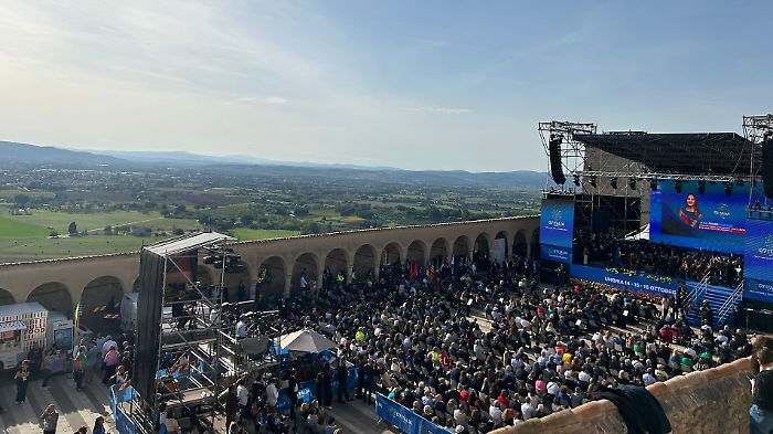 g7 assisi