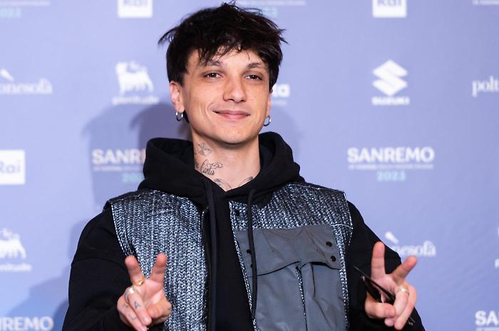 Ultimo, concerto allo stadio Olimpico di Roma: aggiunta un'altra data a luglio 2025. Come acquistare il biglietto