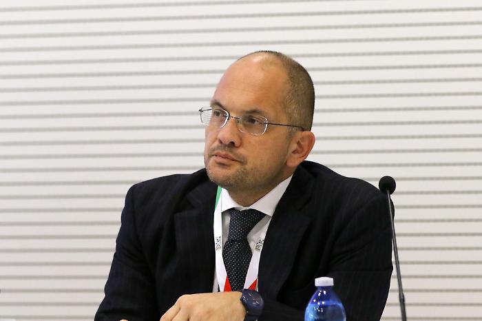 Terremoto, prorogate le scadenze del bando contro la deindustrializzazione. Le parole del commissario Castelli
