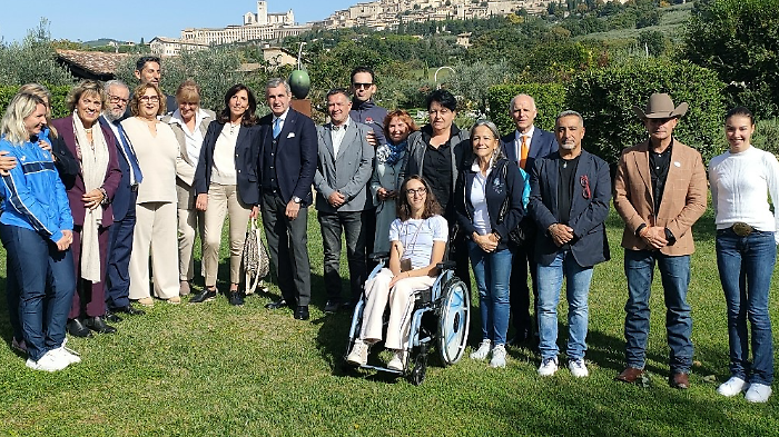 Inclusione e disabilità, la riabilitazione fisica e mentale con lo sport equestre: il racconto di un'atleta paralimpica