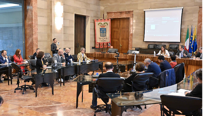 Palazzo Bazzani: ecco i 5 gruppi del Consiglio provinciale e i nuovi capigruppo