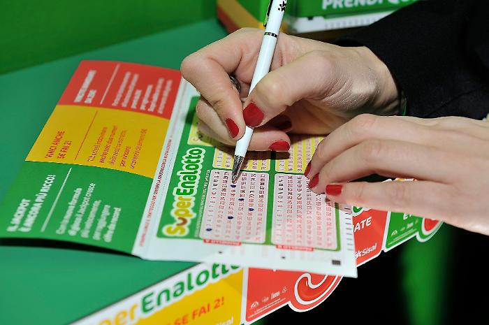 numeri vincenti terni superenalotto