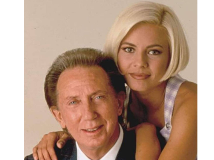 Il sesso secondo Mike Bongiorno: le amazzoni e quell'epica gaffe del 1995 a La ruota della fortuna