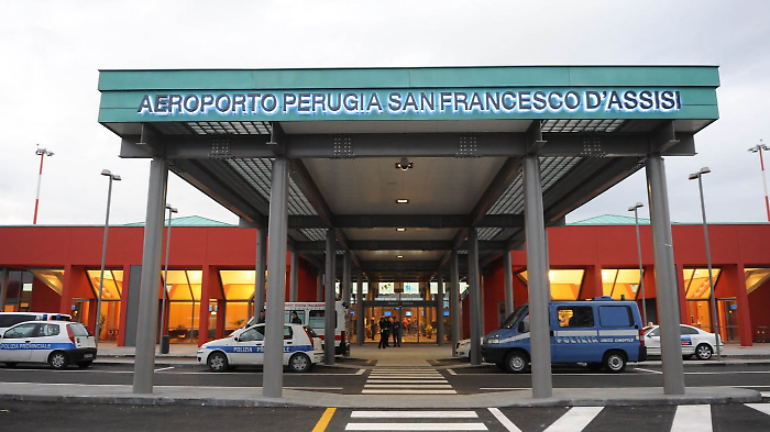 aeroporto perugia