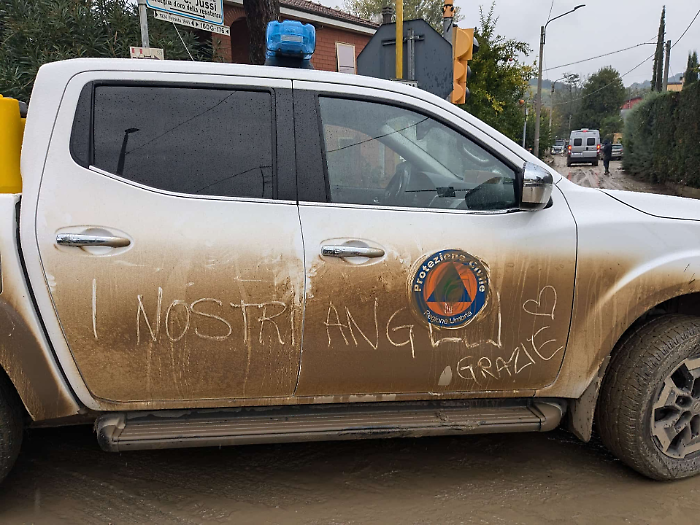 Arrivano altri angeli del fango in Emilia Romagna: partito il secondo contingente dei volontari umbri della Protezione civile