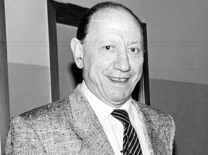 Renato Carosone, vita privata, carriera e malattia. L'omaggio stasera in tv su Rai 1 con Tale e Quale Show