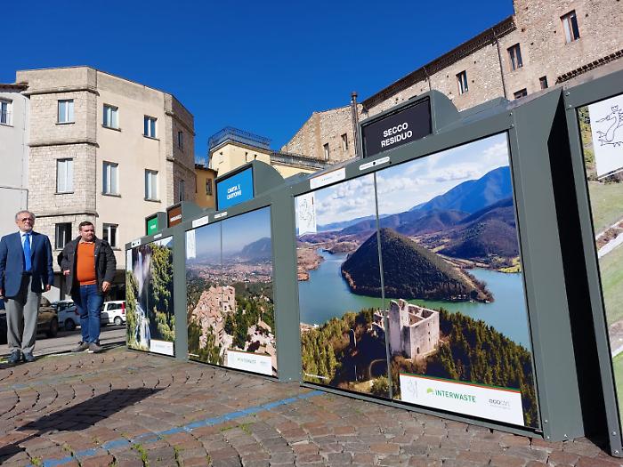 Rifiuti, ecco l'ecoisola che supera il "porta a porta": sperimentazione con 20 famiglie