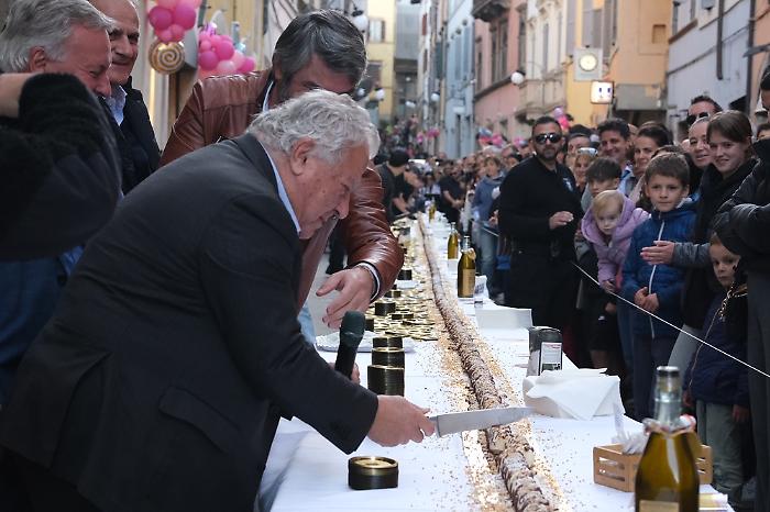 Conclusa l'edizione dei record di Dolci d'Italia a Spoleto: dai migliaia di visitatori alla cheesecake lunga 60 metri