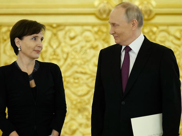 Chi è Cecilia Piccioni, l'ambasciatrice che ha incontrato Putin: età, carriera. Dalla Farnesina fino all'esperienza in Vietnam