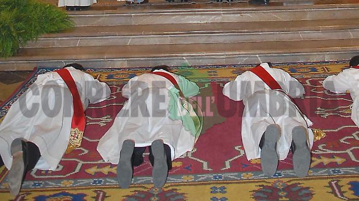 Arezzo, crisi di vocazioni. Ci sono pochi preti e sono anche anziani: i numeri nella diocesi