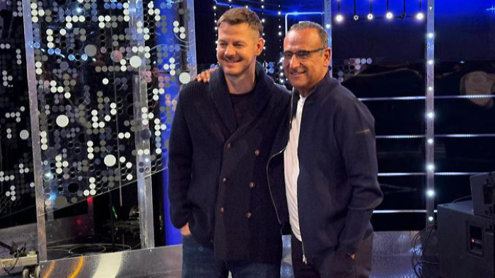 Alessandro Cattelan insieme a Carlo Conti