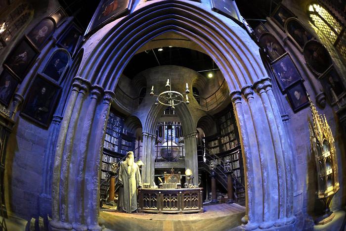 Dal vero castello di Hogwarts di Harry Potter al teatro Caio Melisso di Spoleto: mostra dedicata all'architetto umbro
