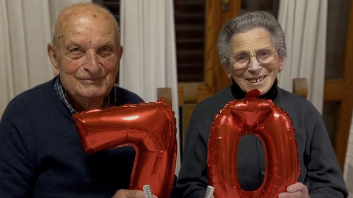 Bruno e Arminda, un amore di titanio: "Il nostro segreto? Ci parliamo sempre". Festa per i 70 anni di matrimonio