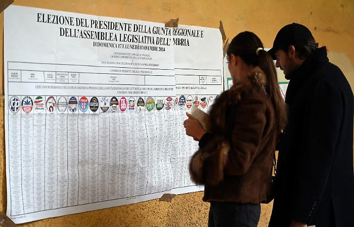 Elezioni regionali in Umbria, l'affluenza al voto alle ore 19 di domenica: percentuale in calo rispetto al 2019