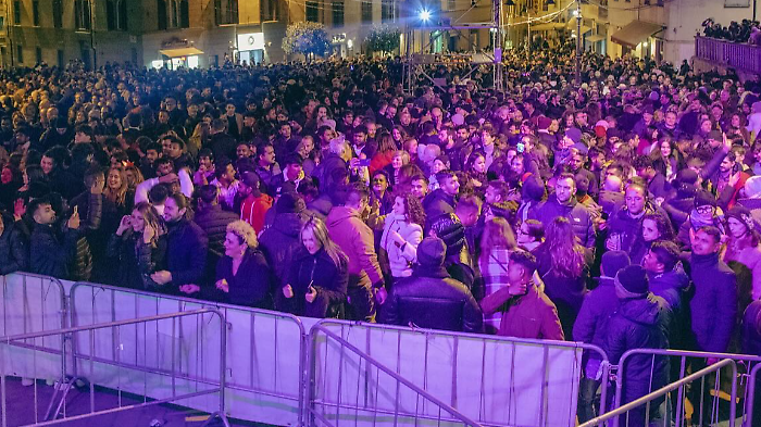 Capodanno in piazza: progetti di Mengozzi, Valenti e un outsider. Proposte: Cugini di campagna e omaggio a Erriquez