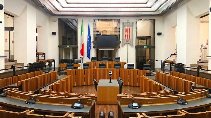Elezioni in Umbria, come sarà il prossimo consiglio regionale: Pd con nove consiglieri e Andrea Romizi mister voto