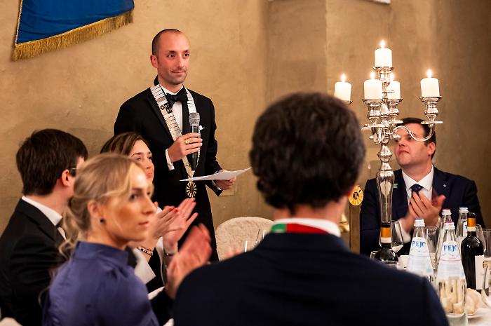 leo fedi round table