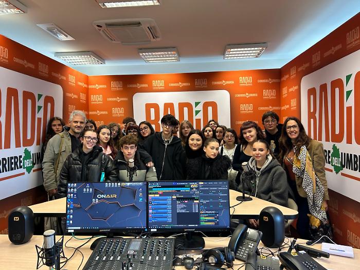 La scuola in otto pagine: sfoglia l'inserto del Corriere dell'Umbria