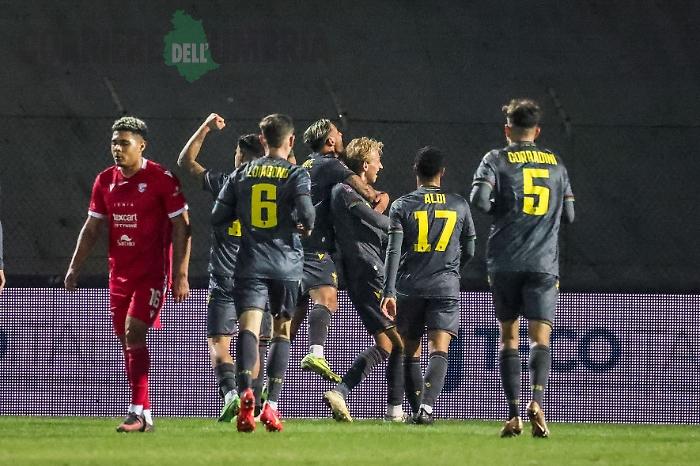 Blitz della Ternana a Carpi, ora la vetta è più vicina