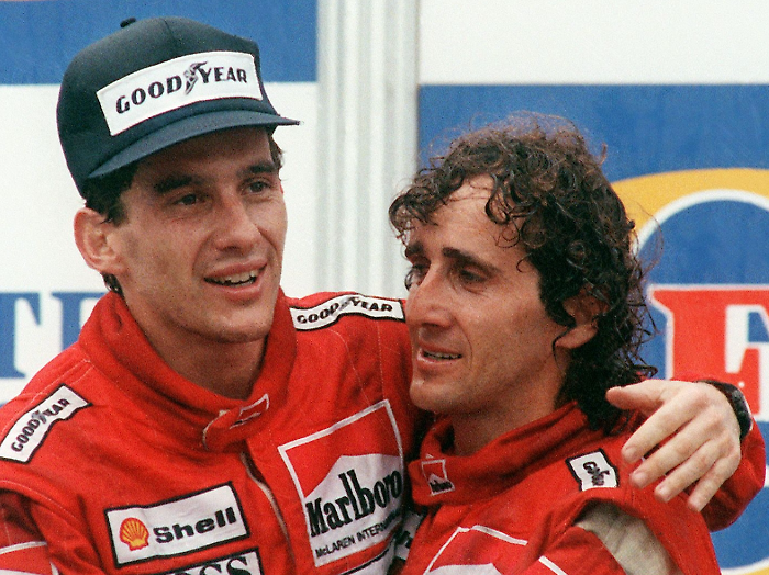 Chi è Alain Prost, il rivale numero uno di Senna. Il Professore che litigò con la Ferrari, i mondiali vinti e quell'ultimo saluto ad Ayrton