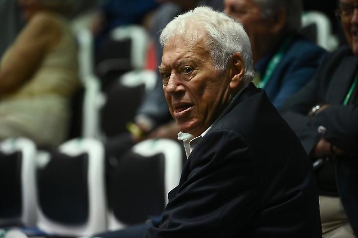 Nicola Pietrangeli su Sinner e la Coppa Davis, "Tutti i miei record non si possono battere", e sulla squadra del '76, "li ho mandati a quel paese"
