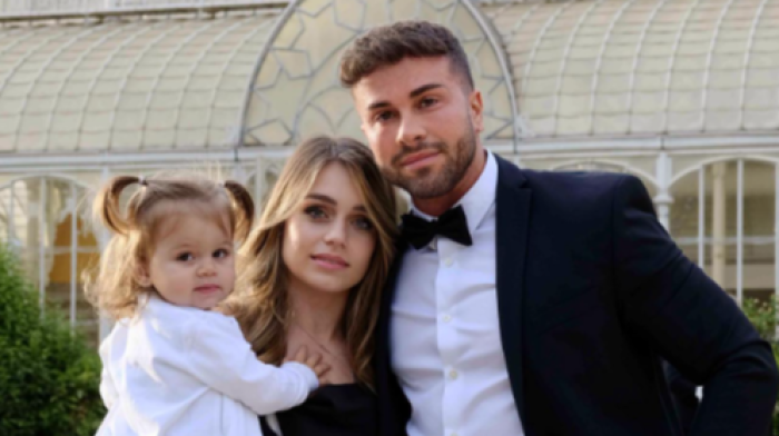 Leonardo D’Erasmo, l'avvocato dei vip: chi è il legale di Alessandro Basciano: dalla carriera all'amore per Beatrice Valente