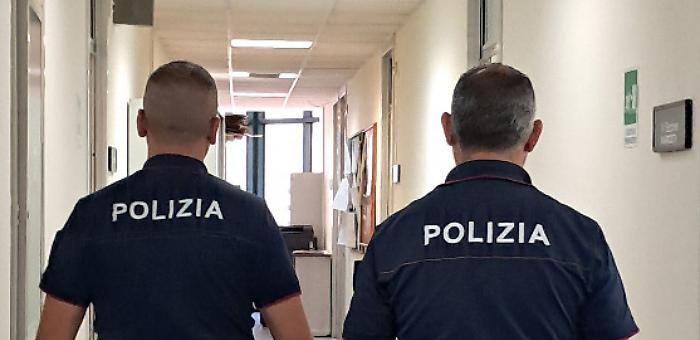 Scambio di droga e denaro in via Piemonte, scatta inseguimento: 4 arresti dalla polizia