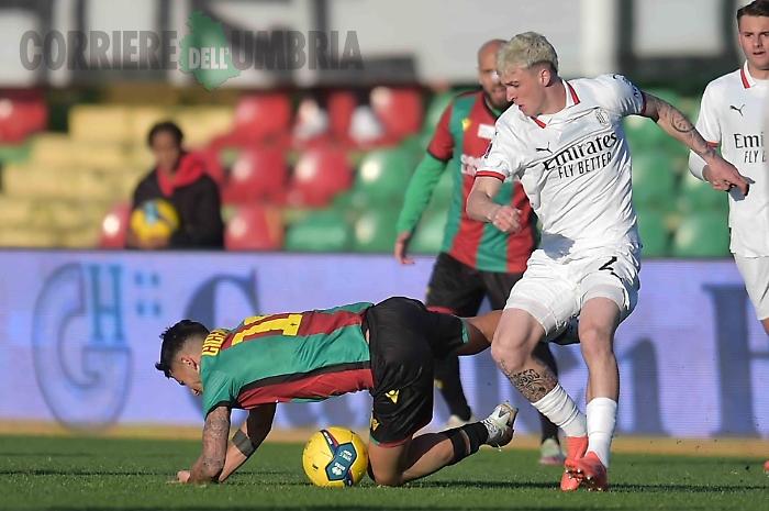 Ternana, "condotta offensiva verso l'arbitro": squalifica e multa a dirigente 