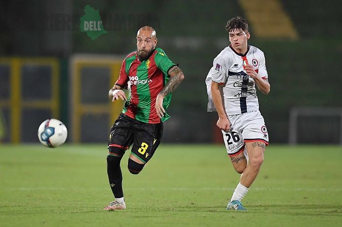 Ternana in ansia per Tito dopo l'infortunio: ecco quanto potrebbe mancare