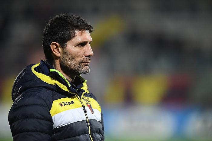 Il Gubbio cambia allenatore: via Taurino, panchina a Fontana