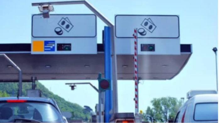 Aumenti tariffe autostradali nel 2025 per allinearsi all'inflazione: ecco cosa cambia 