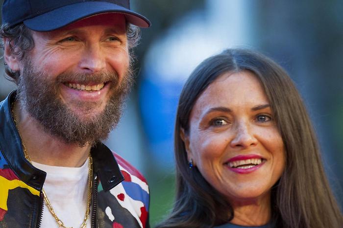 Jovanotti, chi è la moglie Francesca Valiani: dal primo incontro al tradimento con Cruciani fino alle canzoni a lei dedicate