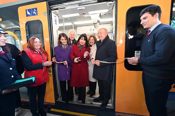 Inaugurato il primo treno di ultima generazione. Rafforzerà la flotta del Regionale dell'Umbria: velocità e caratteristiche