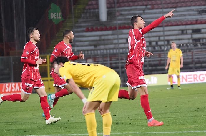 Il Perugia rimonta la Pianese ma non va oltre la parità: finisce 1-1