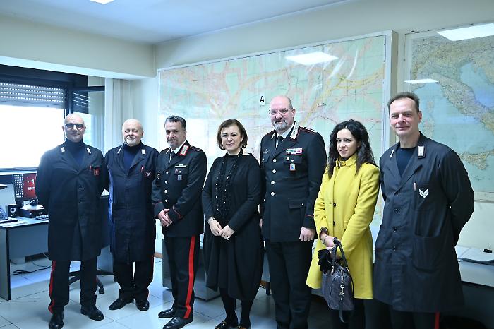 Carabinieri, il prefetto Orlando visita il comando provinciale: elogi per i controlli su chi è sottoposto a braccialetto elettronico