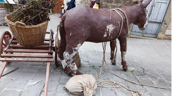 Atto vandalico presepe Gubbio 