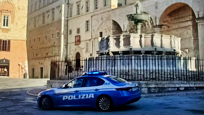 polizia perugia 