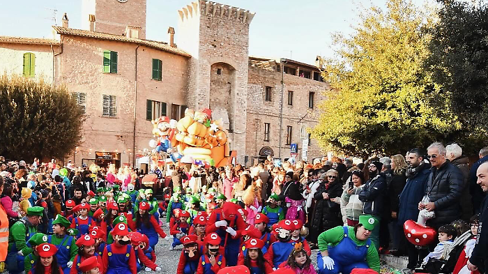 Volontari cercansi per il Carnevale di Sant'Eraclio