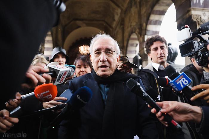 Marcello Dell'Utri nell'inchiesta di Report, chi è: il primo incontro con Berlusconi, Cosa Nostra e quei 900 mila euro in dono