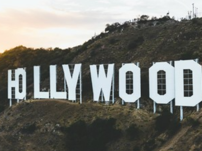 Hollywood: ecco quando e perché nacque la scritta diventata simbolo di Los Angeles e del cinema