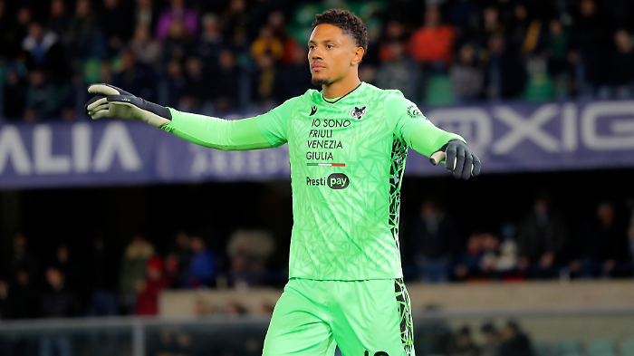 Maduka Okoye indagato per scommesse, chi è il portiere dell'Udinese: età, carriera e l'esclusione dalla nazionale nigeriana