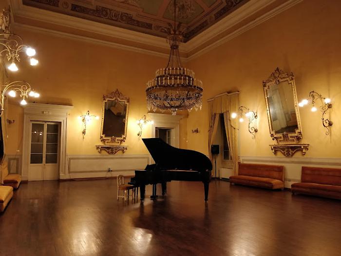sala degli specchi palazzo bufalini città di castello
