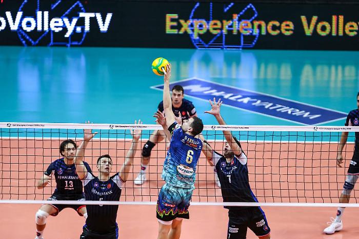 Champions, ecco perché la Sir già qualificata deve vincere: l'insidia è Varsavia