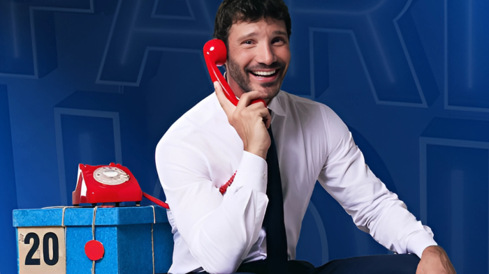 Affari tuoi stasera in tv sabato 1° febbraio su Rai 1 con Stefano De Martino: scopri quanto valgono i gettoni d'oro in euro e qual è la vincita reale