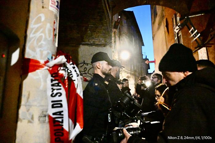 Il mistero di Andrea Prospero:  due carte di credito e tante sim intestate ad altre persone 