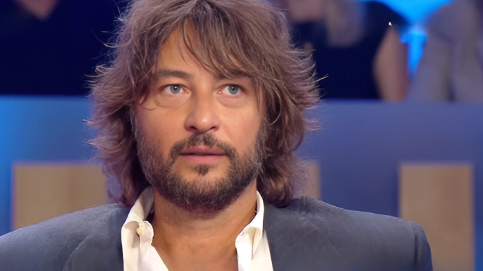 Simone Annicchiarico, ospite dalla Balivo, mercoledì 5 febbraio. Ecco chi è il figlio Walter Chiari: dalla carriera ai flirt con Belén e Marcuzzi